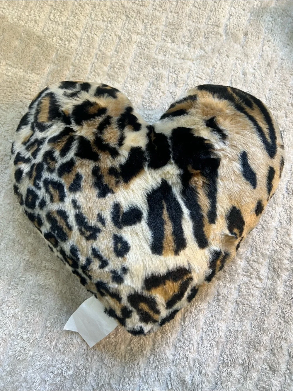 Heart-Shaped Faux Fur Leopard Print Pillow